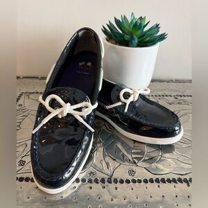 Women's Cole‎ Haan Nantucket Camp Moc Size 8.5 B